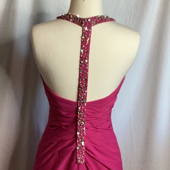 JJs House Fabulous bright  pink gown with Rhinestones size 2/4 - Like New - Picture 4 of 9